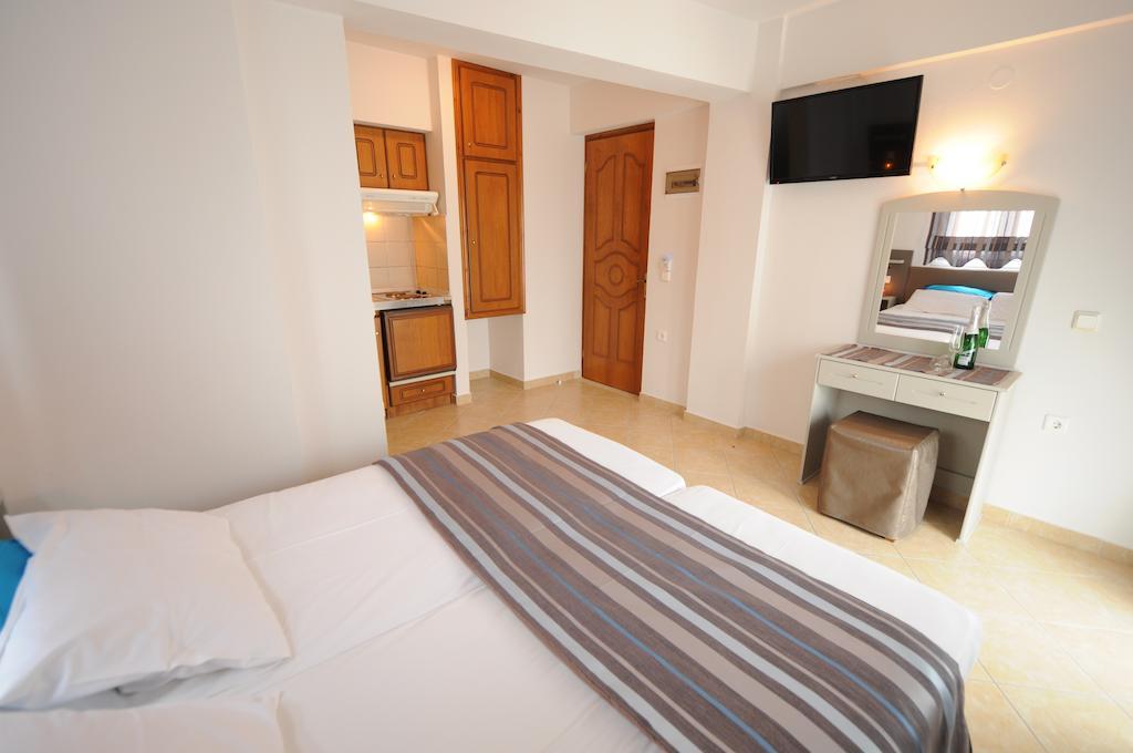 Hotel Asterias Limenaria  Pokoj fotografie